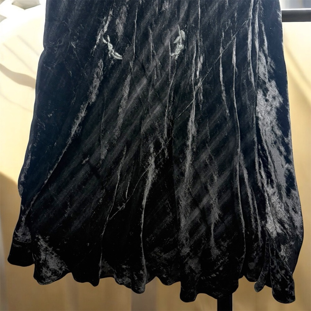 VTG Nostalgia Embroidered Velvet Black Maxi Cocktail Sheath Dress - Large - Picture 9 of 9